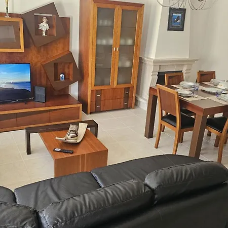 Surfando No Baleal 8 Pessoas Willa