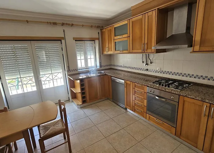 Surfando No Baleal 8 Pessoas *